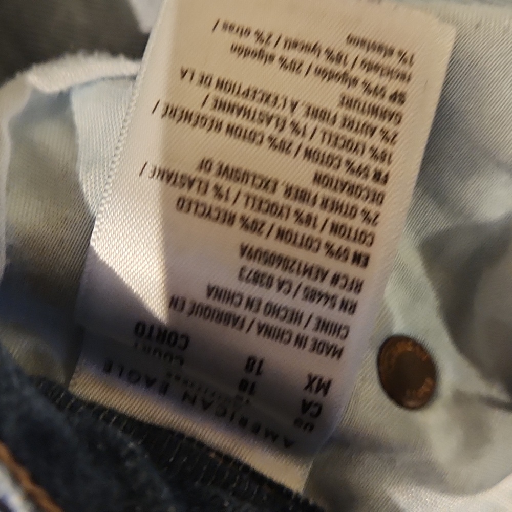American Eagle Outfitters Medium Blue Flared Jeans - Picture 9 of 10